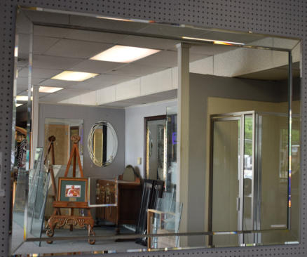 Mirror showroom