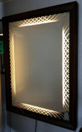 V-grooved mirror